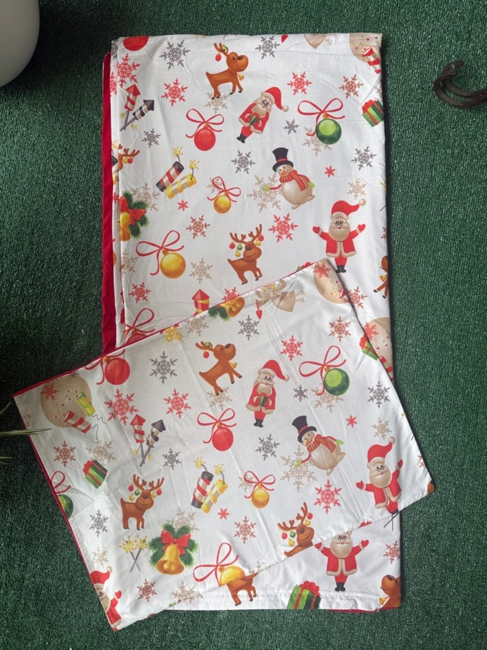 Christmas Santa & Reindeer Holiday Duvet Cover Set - Red & White